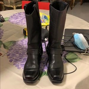 Harness  12 R boot